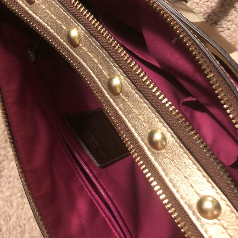 Handbag - Picture 5 of 7